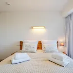 Prora - Ferienwohnung Mit Meerblick - Meerestraum Dachterrasse *