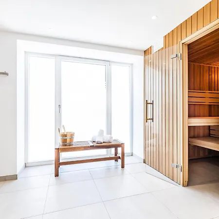 Prora - Ferienwohnung Mit Meerblick - Meerestraum Dachterrasse * Остзебад Бинц