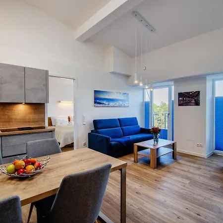 Prora - Dachgeschoss Ferienwohnung mit Dachterrasse, Balkon und Gemeinschaftssauna - Meerestraum Dachterrasse